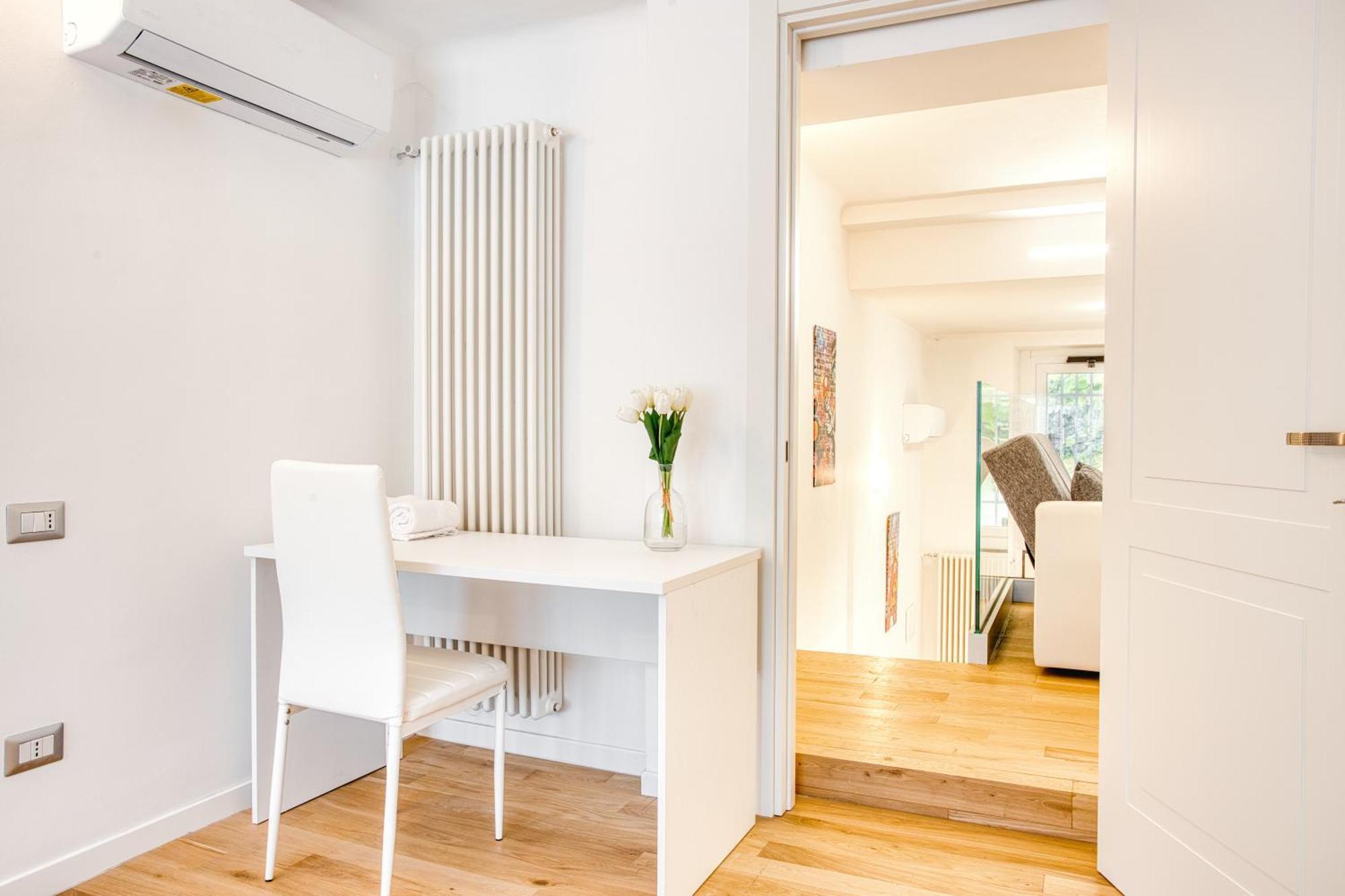 Walk To Navigli - Via Gola - 2 Bedrooms Apt Mailand Exterior foto